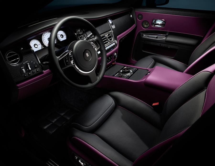  Rolls-Royce Ghost Black Badge 2016 года  (фото 5 из 8)